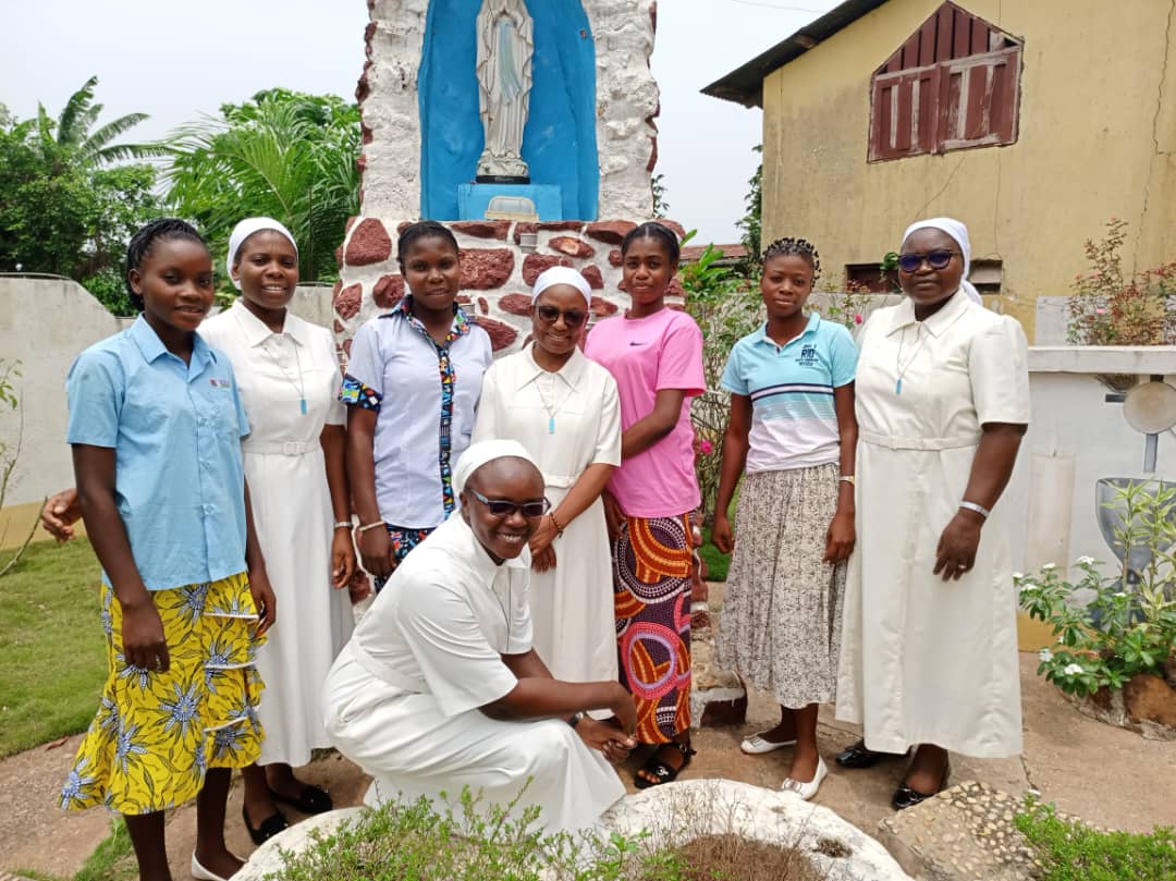 Sœurs Servantes du Saint-Cœur de Marie